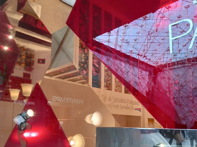 Maxim's (Paris) Maxim's (Paris)